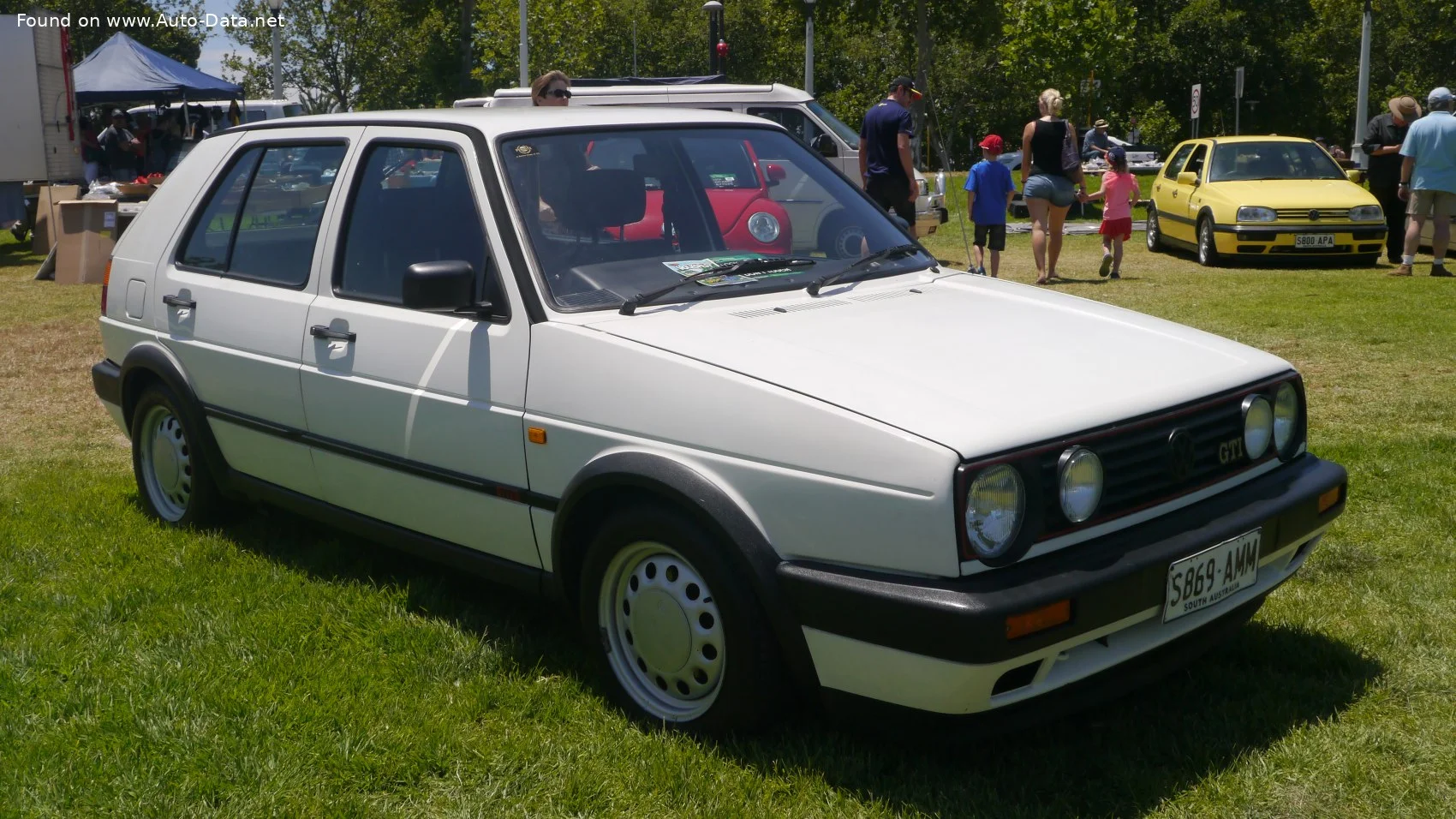 Volkswagen Golf 1.3 (55 Hp) Manual 4-speed1987 - 1991 thumbnail 3