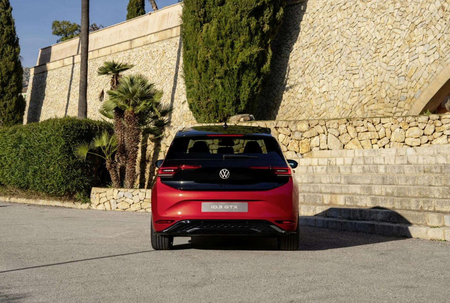 Volkswagen ID.3 GTX 84 kWh (286 Hp)2024 - thumbnail 4