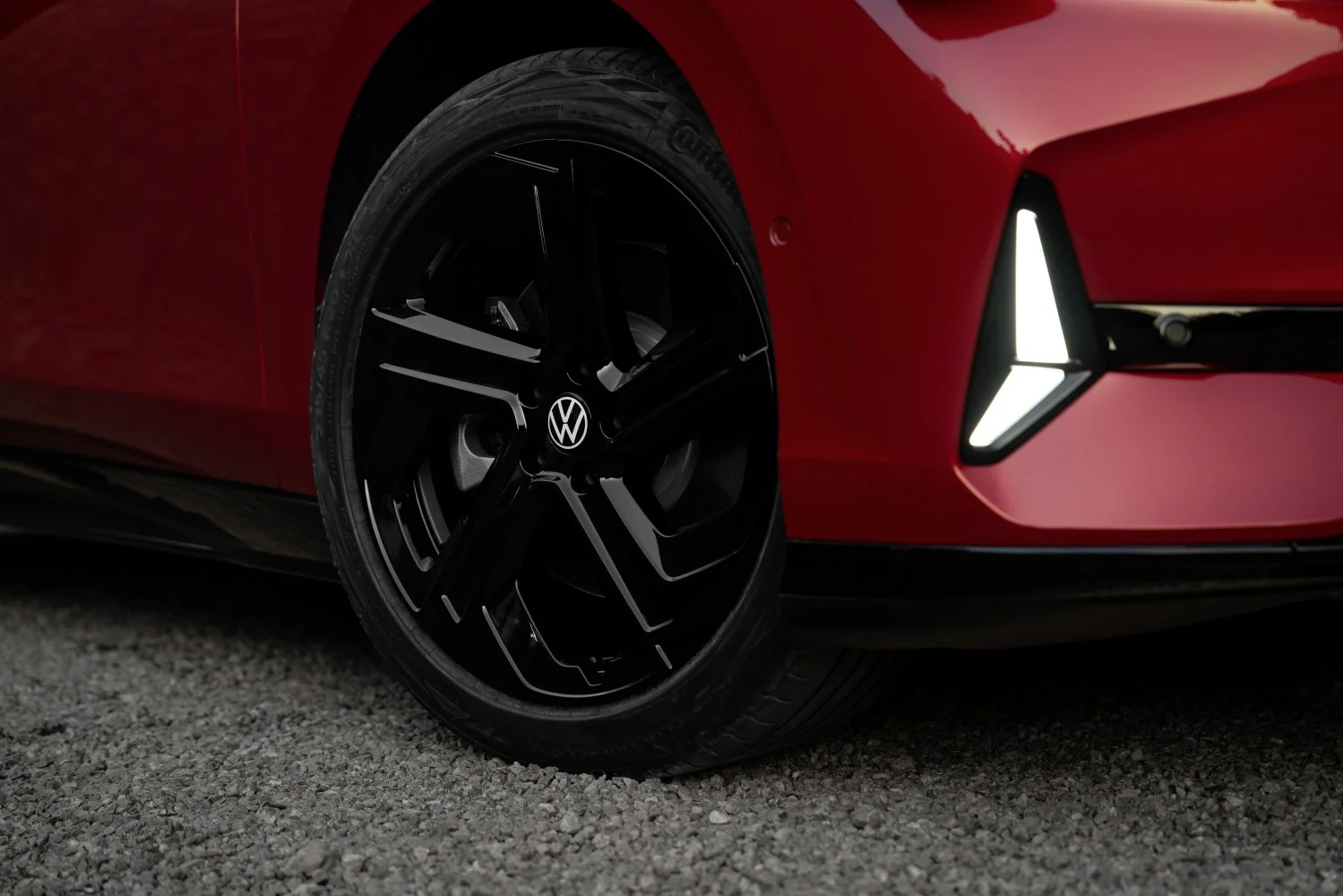 Volkswagen ID.7 GTX 91 kWh (340 Hp) 4MOTION2024 - thumbnail 11