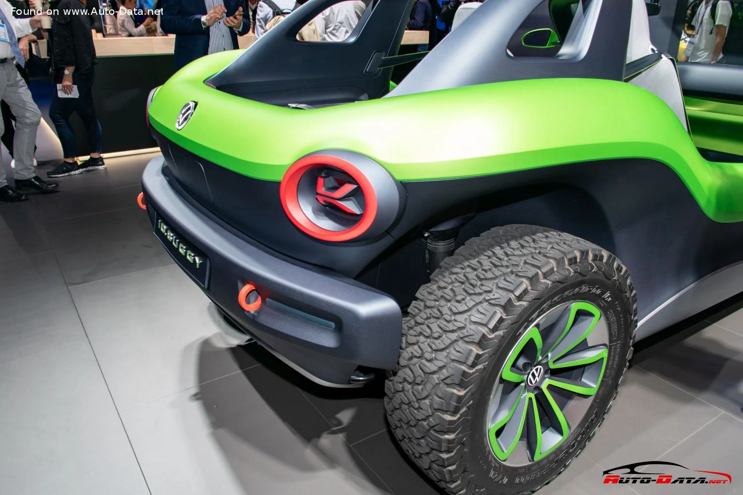 Volkswagen ID. BUGGY Volkswagen ID. BUGGY Concept thumbnail 6