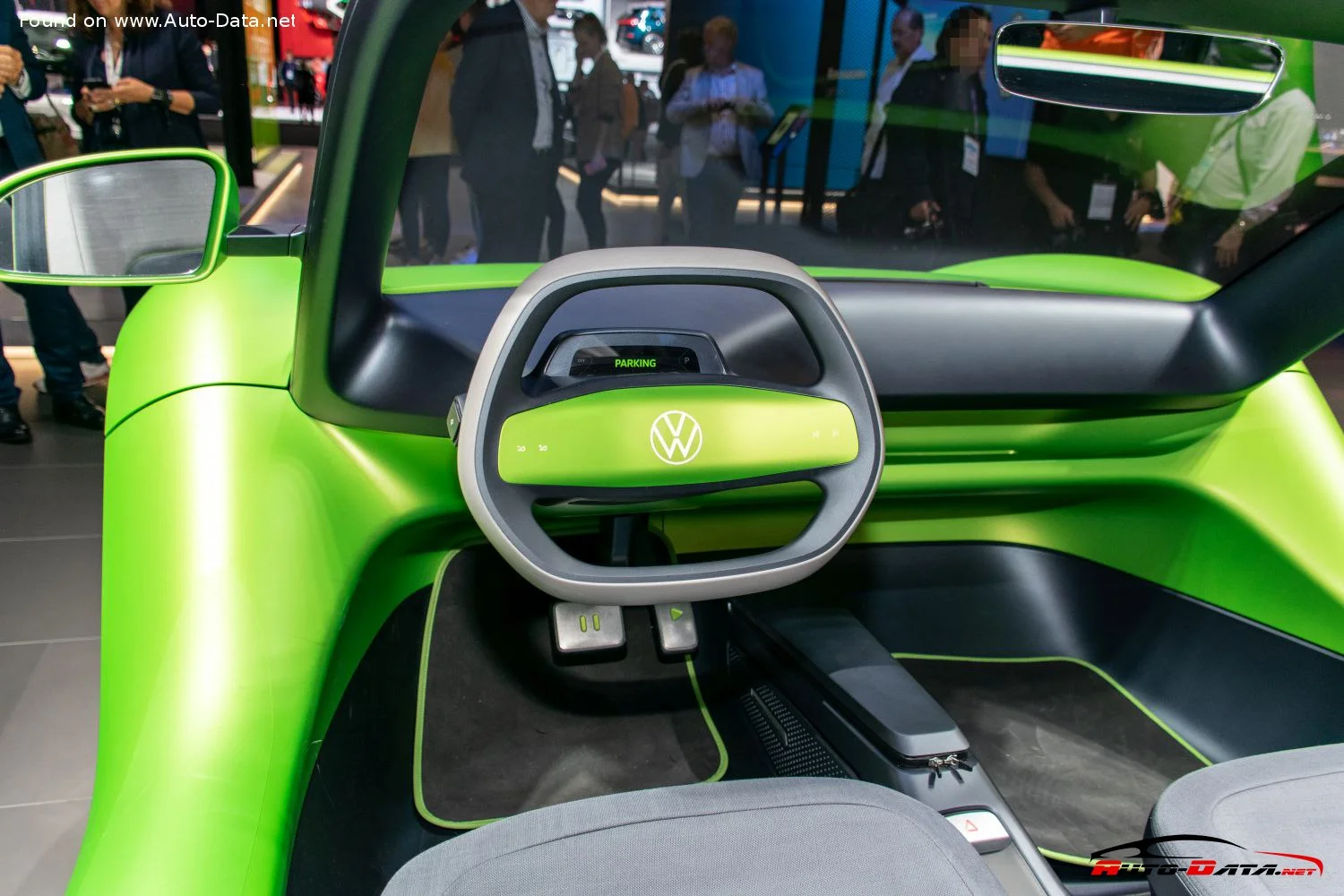 Volkswagen ID. BUGGY Volkswagen ID. BUGGY Concept thumbnail 8