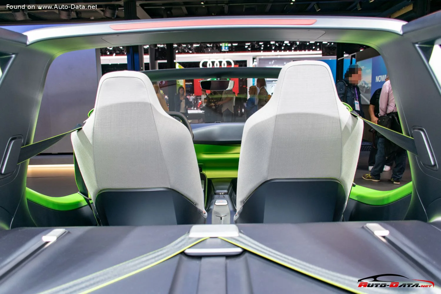 Volkswagen ID. BUGGY Volkswagen ID. BUGGY Concept thumbnail 10
