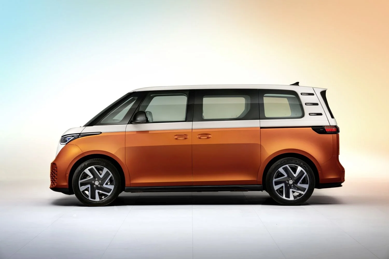 Volkswagen ID. Buzz 59 kWh (170 Hp)2024 - thumbnail 3