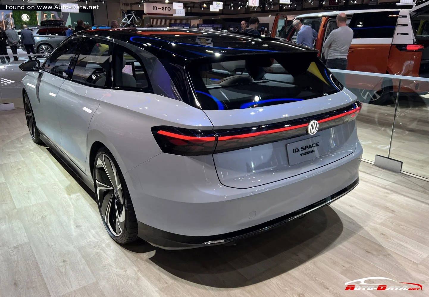 Volkswagen ID. SPACE VIZZION Volkswagen ID. SPACE VIZZION (Concept car) thumbnail 4