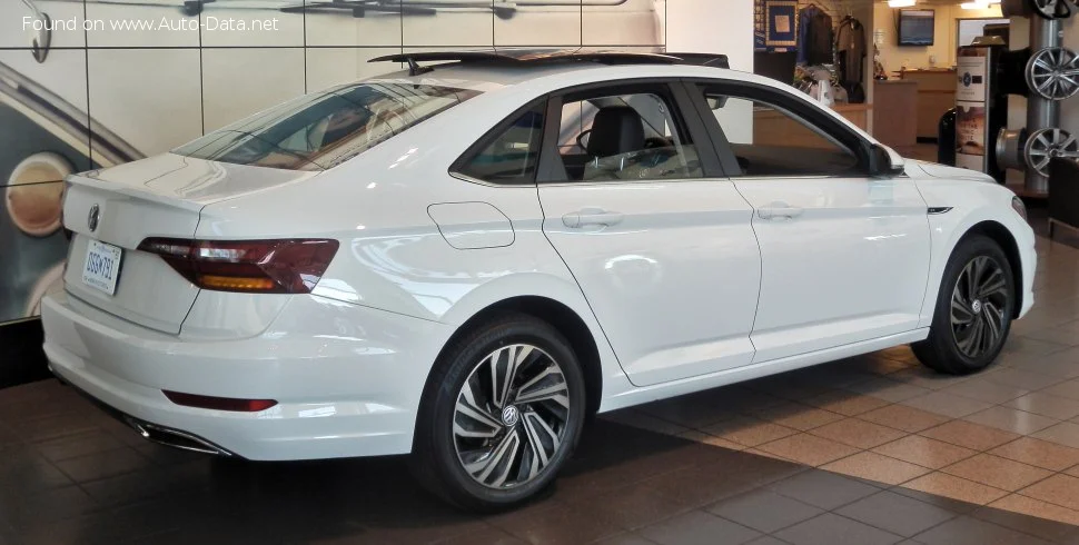 Volkswagen Jetta 1.4 TSI (147 Hp)2018 - 2021 thumbnail 2