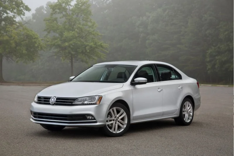 Volkswagen Jetta 1.2 TSI (105 Hp)2014 - 2018 thumbnail 2