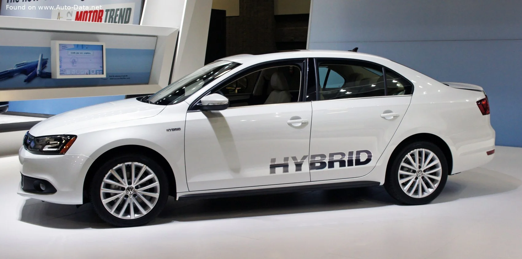 Volkswagen Jetta 1.2 TSI (105 Hp)2010 - 2014 thumbnail 12