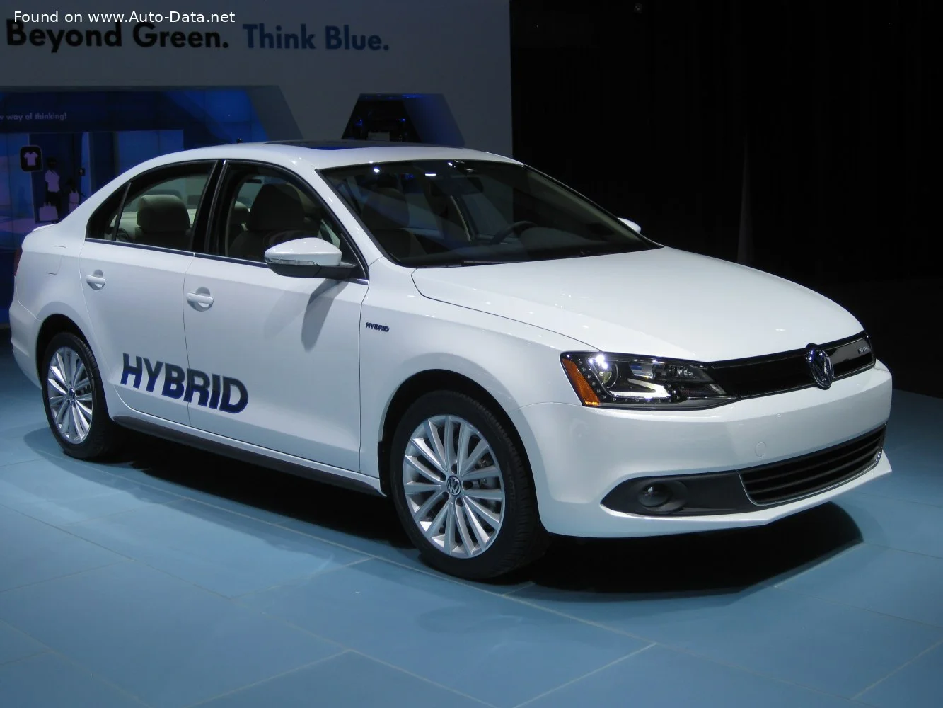 Volkswagen Jetta 1.2 TSI (105 Hp)2010 - 2014 thumbnail 15