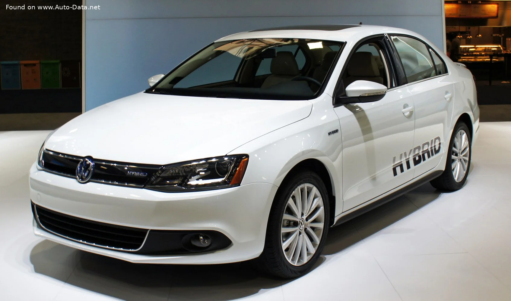 Volkswagen Jetta 1.2 TSI (105 Hp)2010 - 2014 thumbnail 10