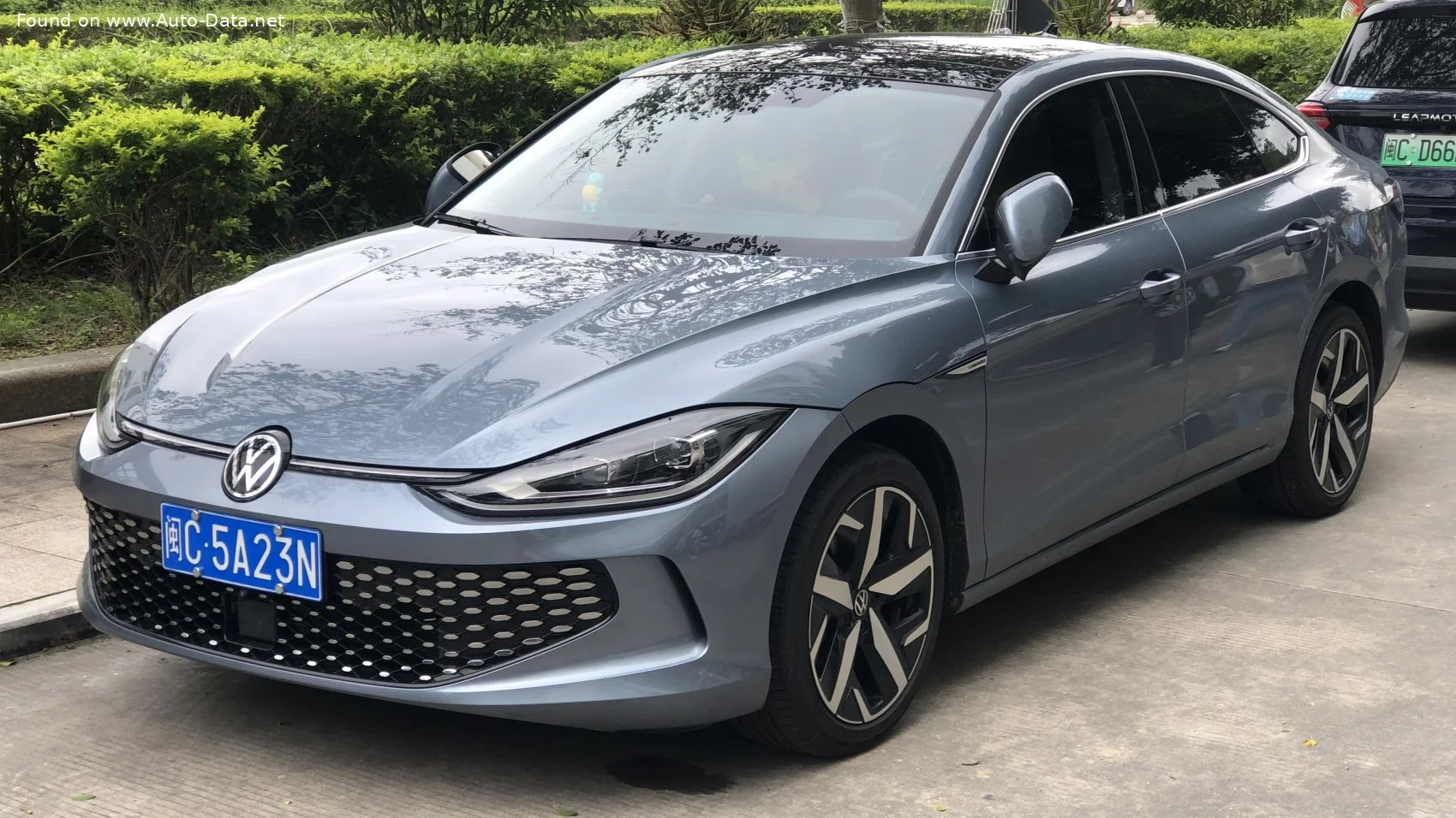 Volkswagen Lamando 280TSI (150 Hp) DSG2022 - thumbnail 2