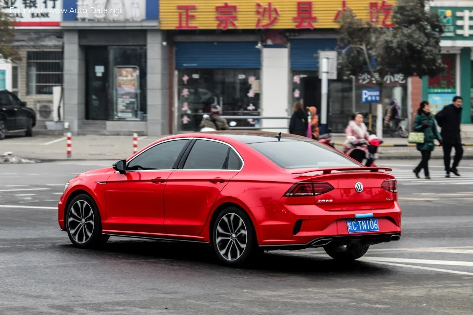 Volkswagen Lamando 230TSI (131 Hp)2014 - 2019 thumbnail 5