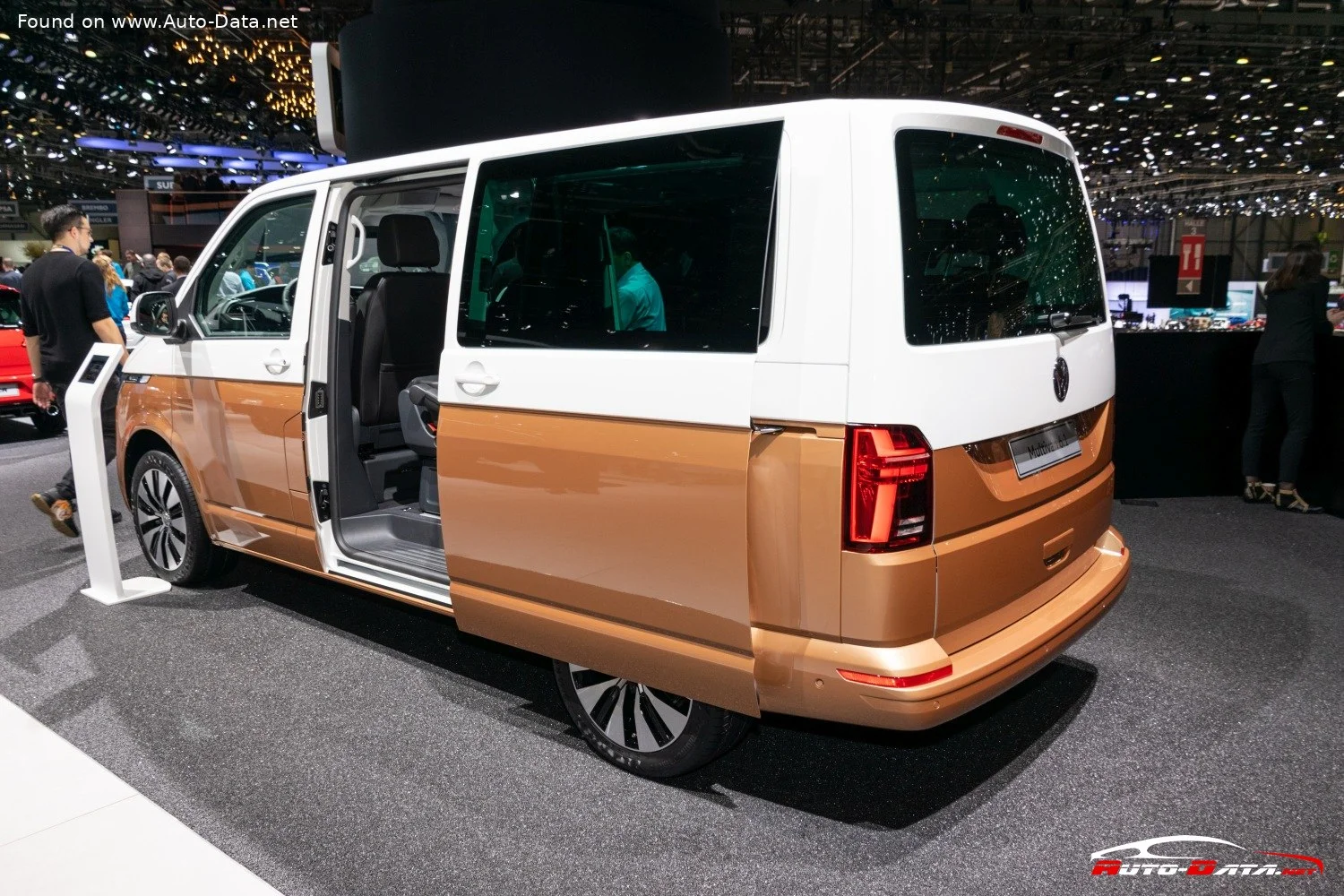 Volkswagen Multivan 2.0 TDI (110 Hp)2019 - 2021 thumbnail 4
