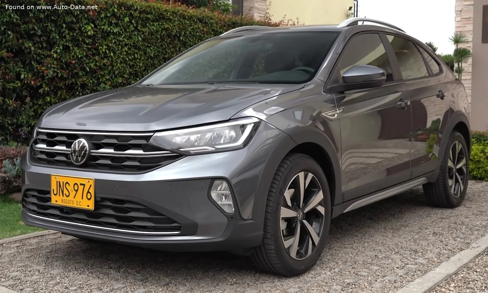 Volkswagen Nivus 1.0 200 TSI (116 Hp) Tiptronic2020 - - 1