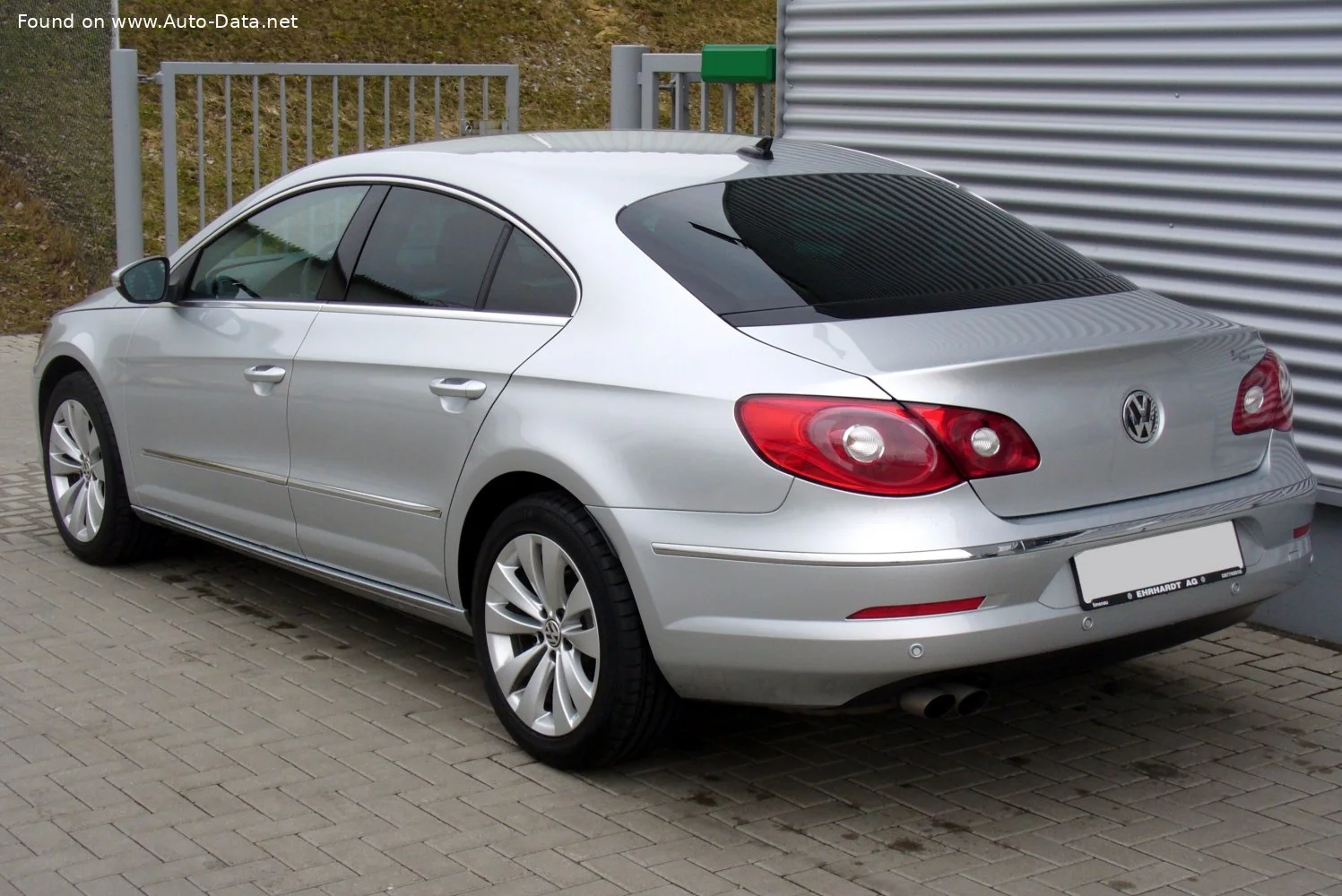 Volkswagen Passat CC 1.8 TSI (152 Hp)2009 - 2012 thumbnail 2