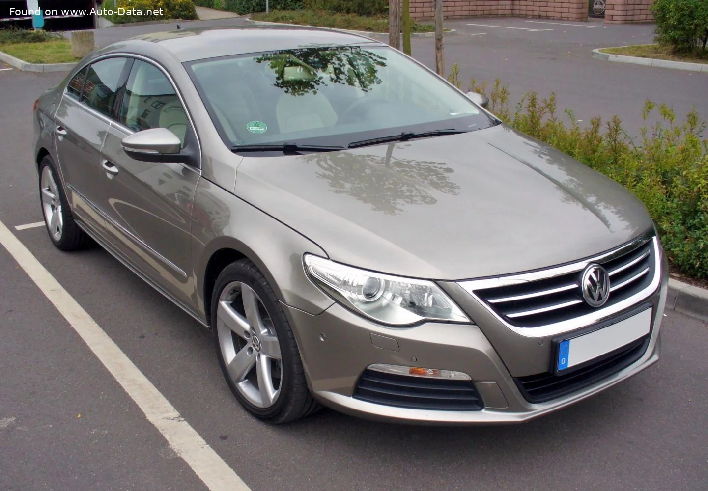 Volkswagen Passat CC 1.8 TSI (152 Hp)2009 - 2012 thumbnail 4