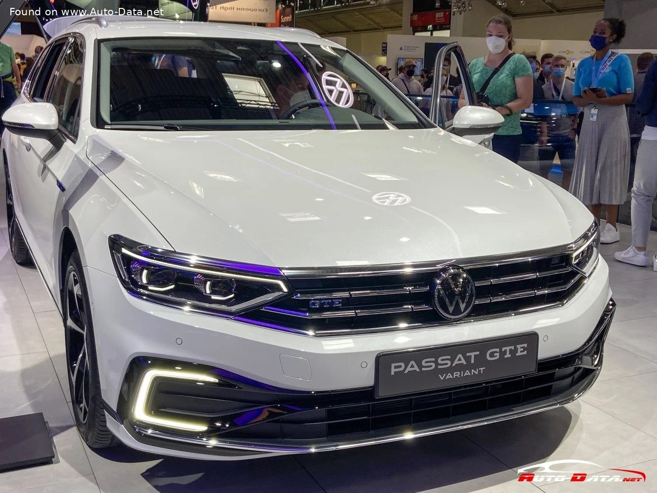 Volkswagen Passat 1.5 TSI (150 Hp) ACT2019 - 2023 thumbnail 14