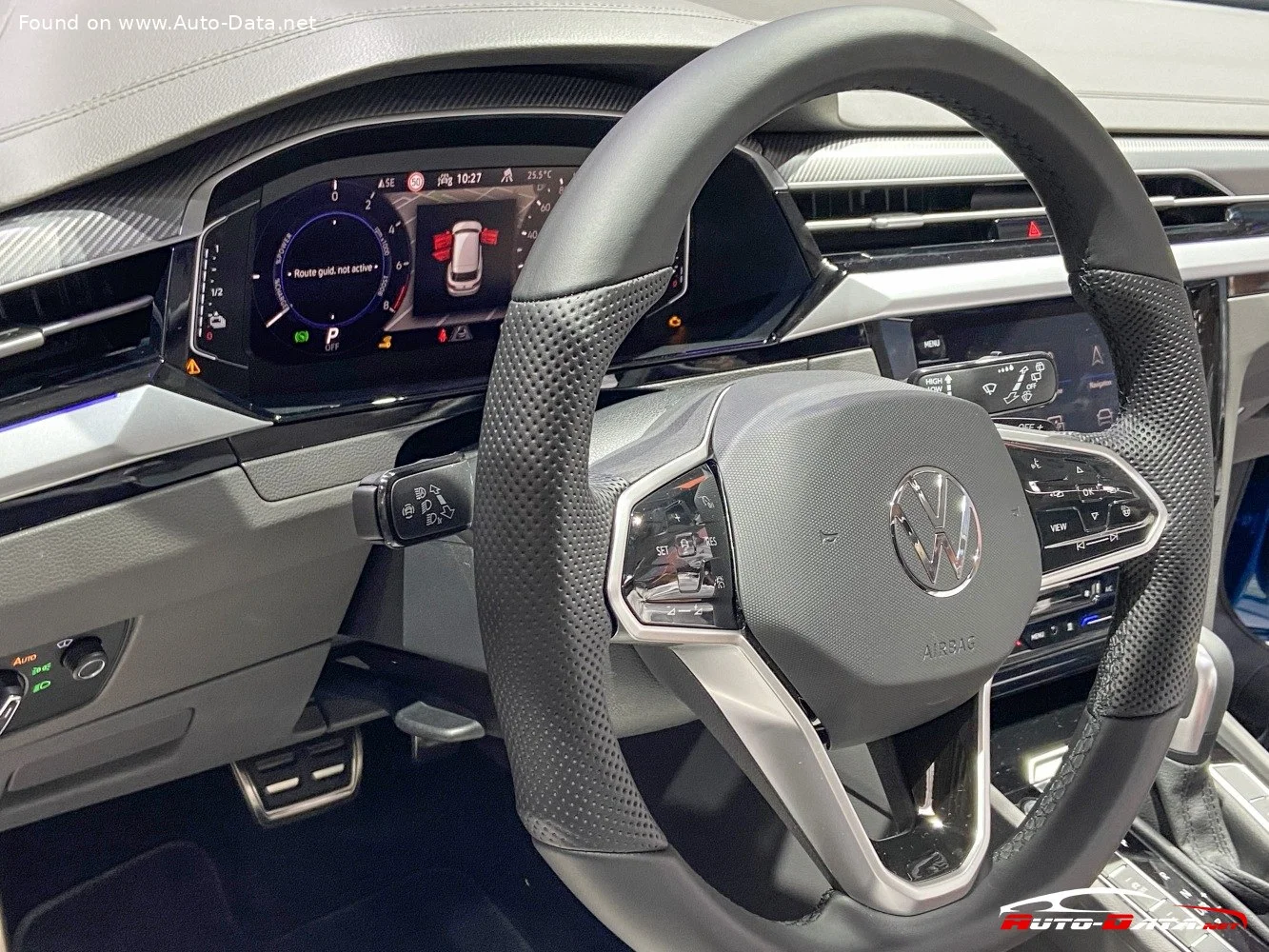 Volkswagen Passat 1.5 TSI (150 Hp) ACT2019 - 2023 thumbnail 16