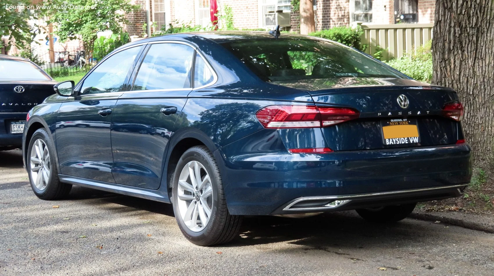 Volkswagen Passat 2.0 TSI (174 Hp) Tiptronic2019 - 2020 thumbnail 8