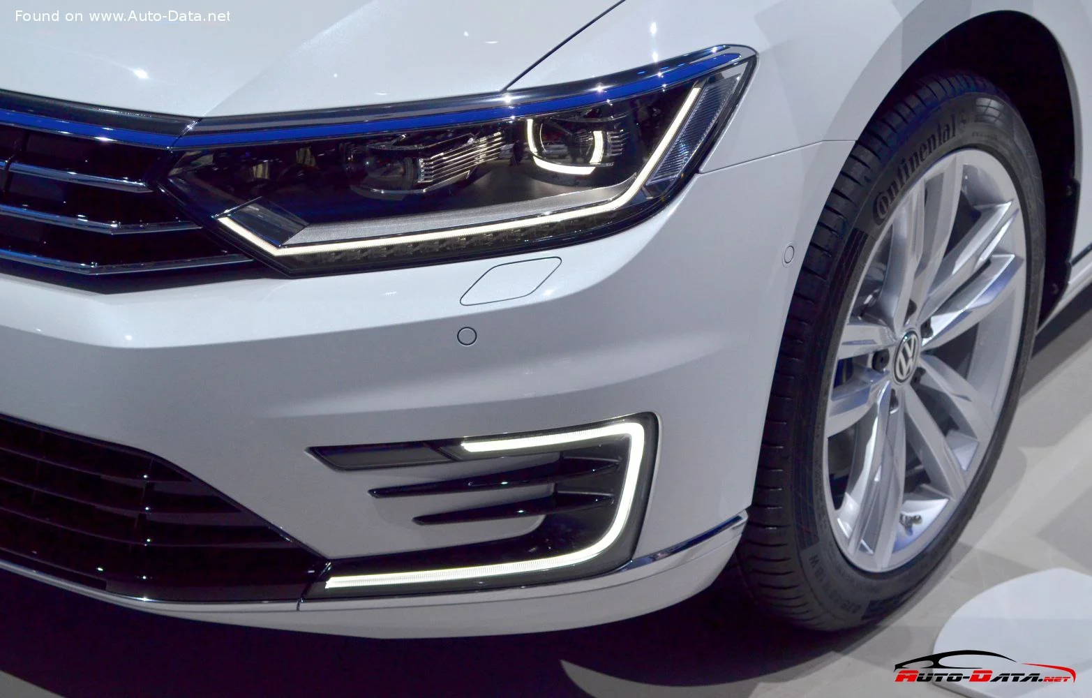 Volkswagen Passat 1.4 TSI (125 Hp)2014 - 2018 thumbnail 10