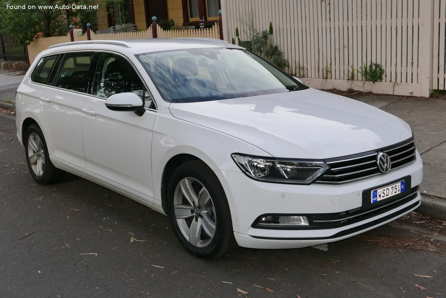 Volkswagen Passat 1.4 TSI (125 Hp)2014 - 2018 thumbnail 13