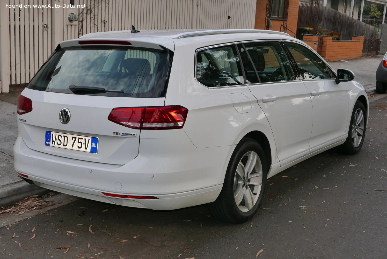Volkswagen Passat 1.4 TSI (125 Hp)2014 - 2018 thumbnail 14