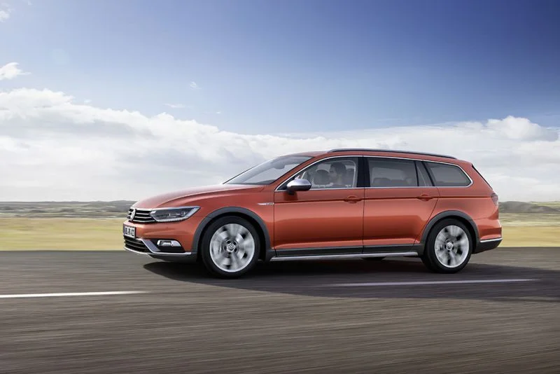 Volkswagen Passat 2.0 BiTDI (240 Hp) 4MOTION DSG2015 - 2018 thumbnail 6