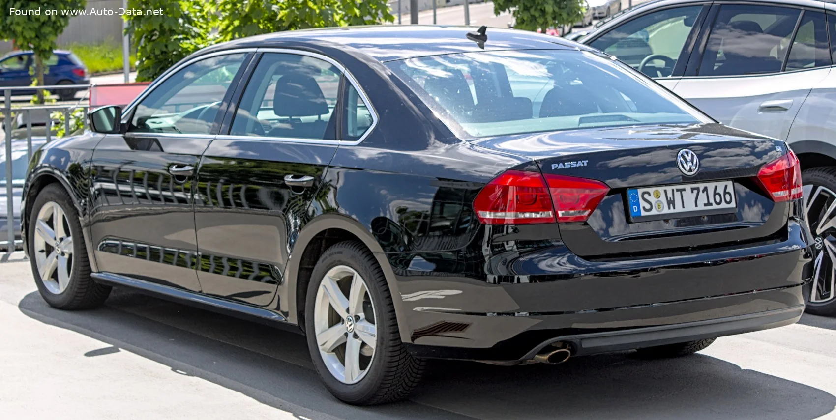 Volkswagen Passat 1.8 TSI (170 Hp)2013 - 2015 thumbnail 10