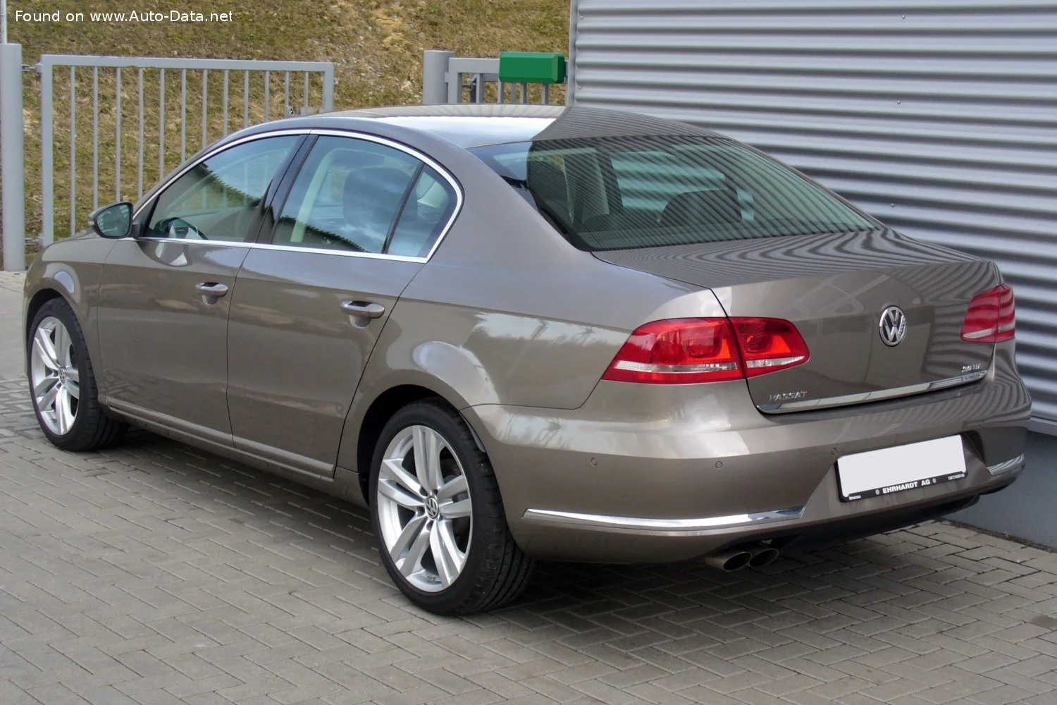 Volkswagen Passat 1.4 TSI (122 Hp)2010 - 2014 thumbnail 13