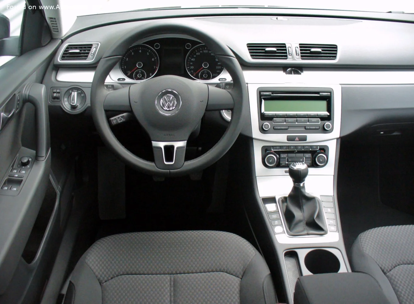 Volkswagen Passat 1.4 TSI (122 Hp)2010 - 2014 thumbnail 4