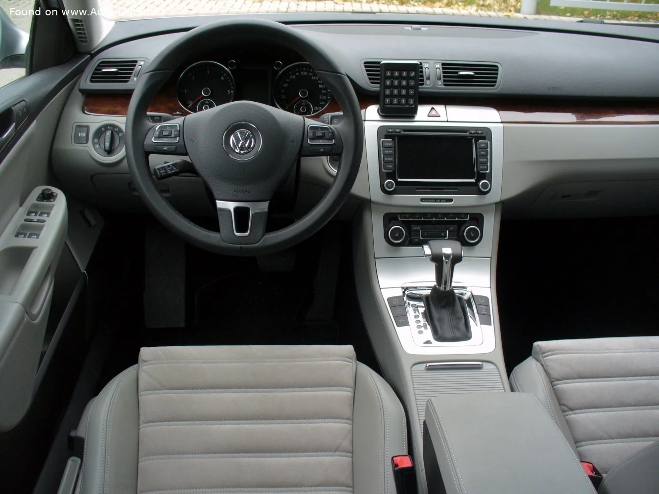 Volkswagen Passat 1.4 TSI (122 Hp)2007 - 2010 thumbnail 3