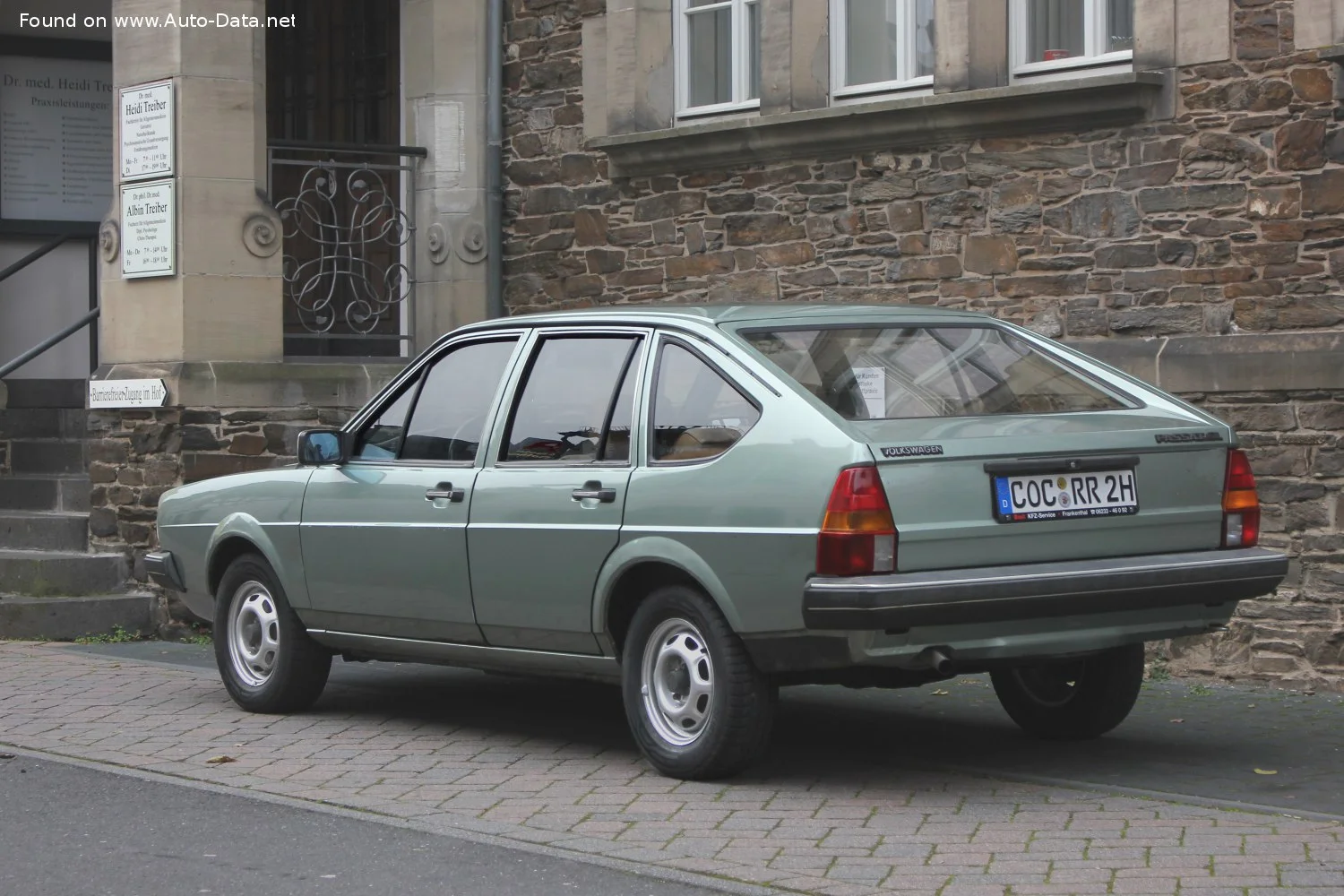 Volkswagen Passat 1.3 (55 Hp)1980 - 1983 thumbnail 3