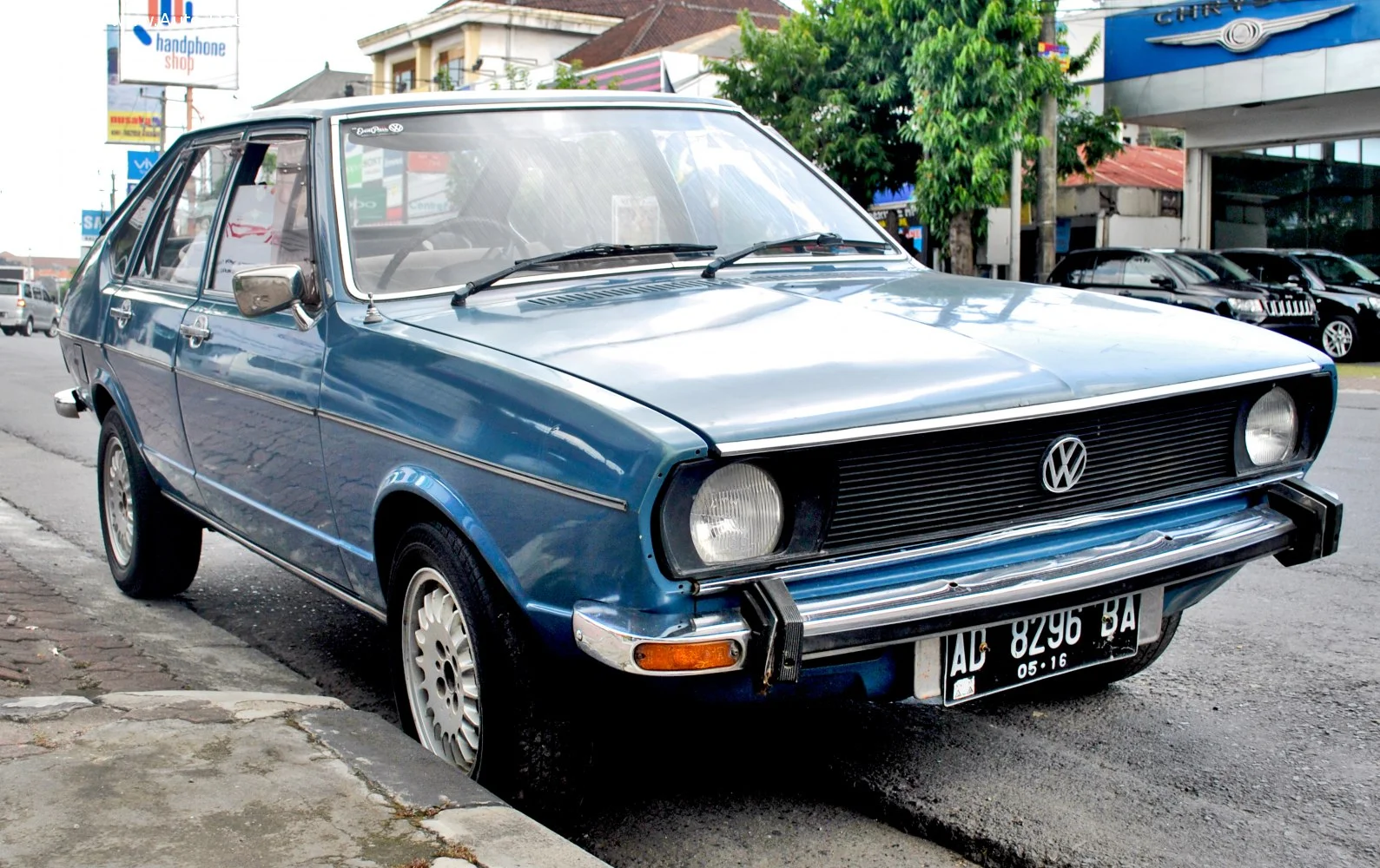 Volkswagen Passat 1.3 (55 Hp)1973 - 1978 thumbnail 4