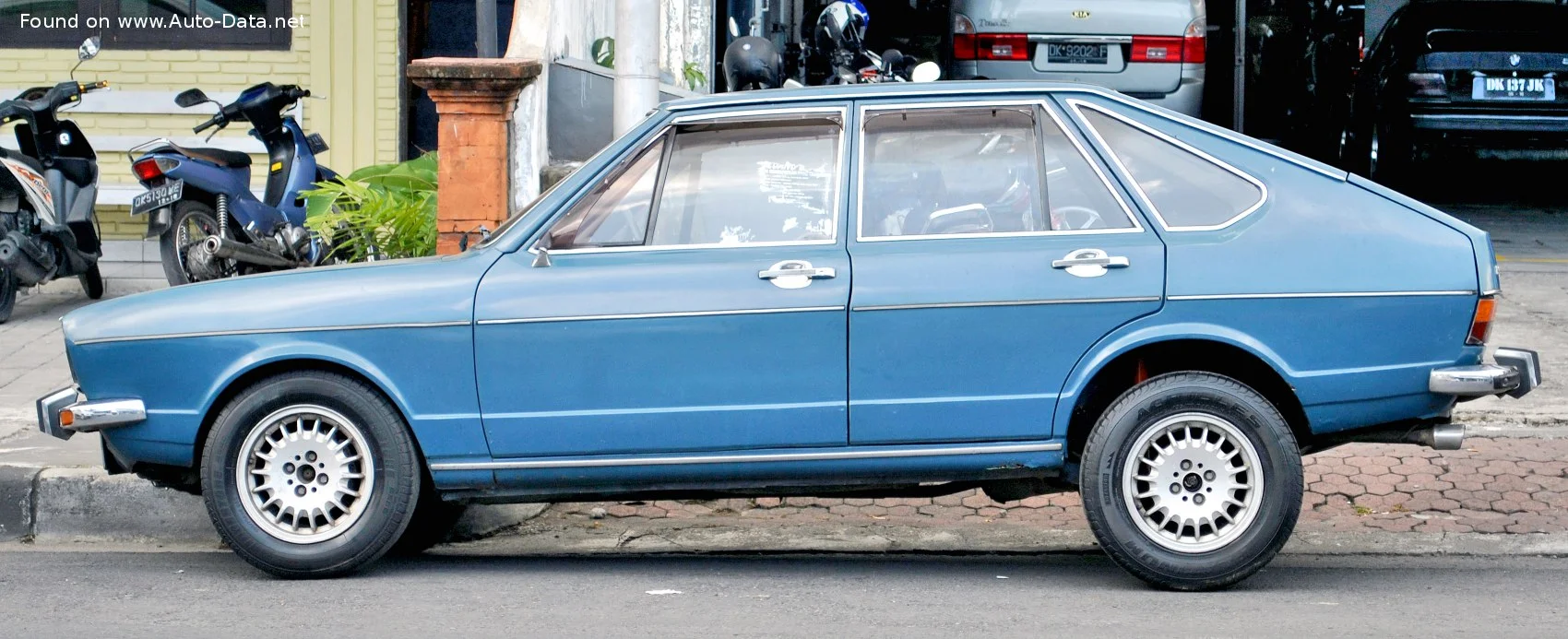 Volkswagen Passat 1.3 (55 Hp)1973 - 1978 thumbnail 6