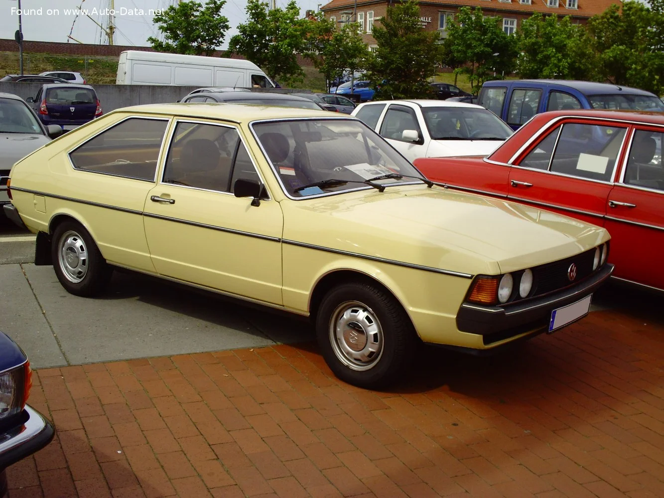 Volkswagen Passat 1.3 (55 Hp)1973 - 1978 thumbnail 9