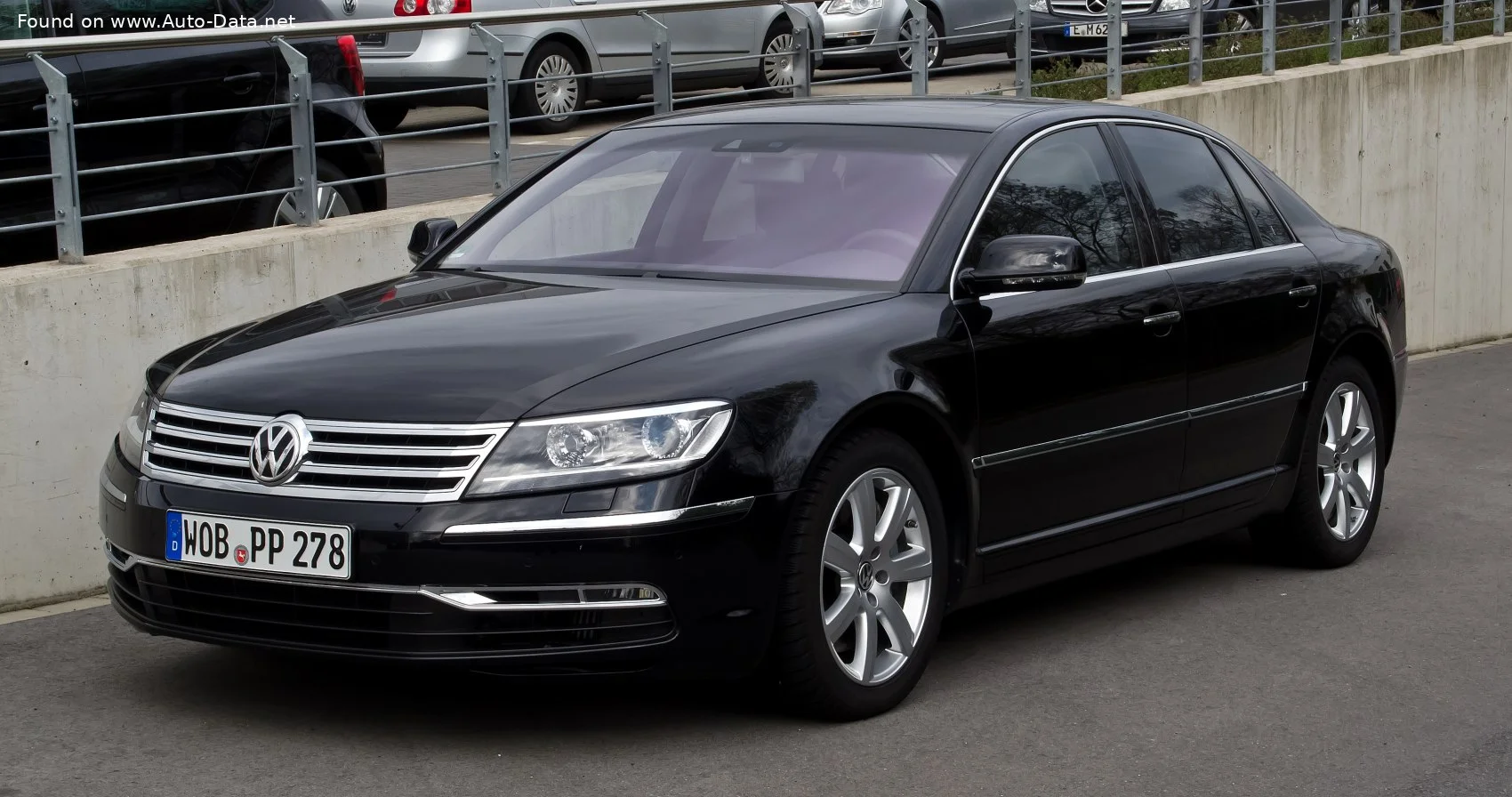 Volkswagen Phaeton 3.0 V6 TDI (240 Hp) 4MOTION Tiptronic2010 - 2013 - 1