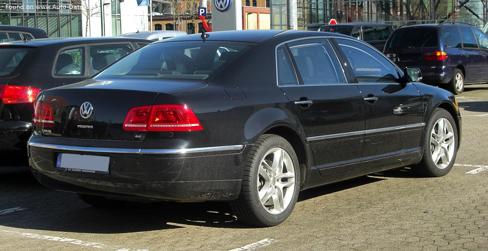 Volkswagen Phaeton 3.0 V6 TDI (240 Hp) 4MOTION Tiptronic2010 - 2013 thumbnail 6