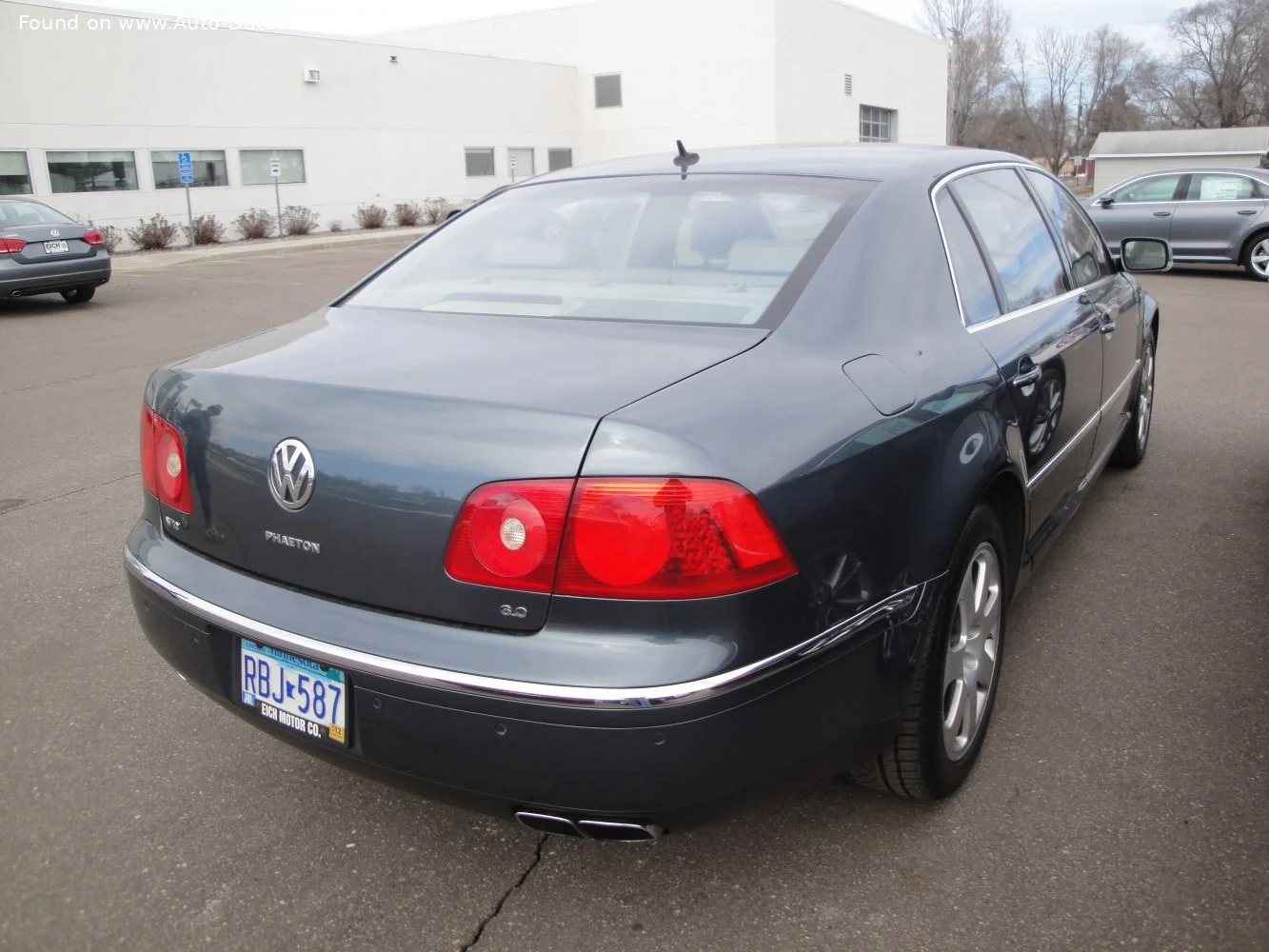 Volkswagen Phaeton 3.2 V6 (241 Hp) Tiptronic 4Motion2005 - 2008 thumbnail 12