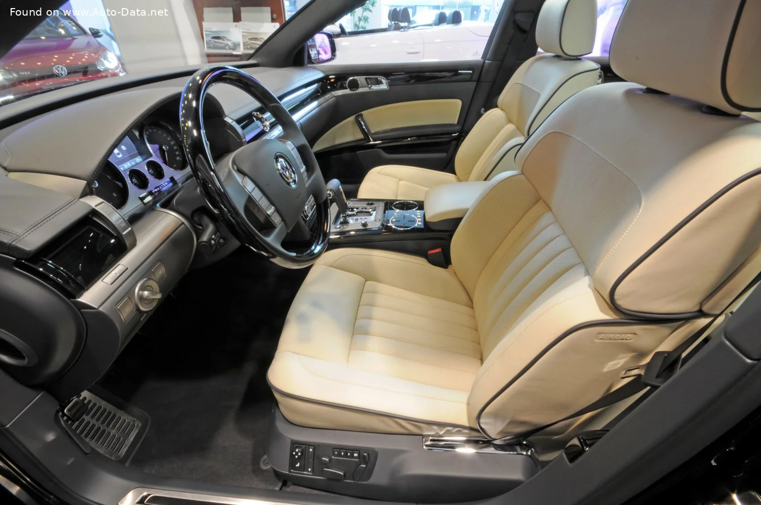 Volkswagen Phaeton 3.0 TDI (224 Hp)2004 - 2006 thumbnail 5