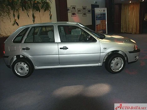 Volkswagen Pointer 1.0 i (67 Hp)2003 - 2006 thumbnail 2