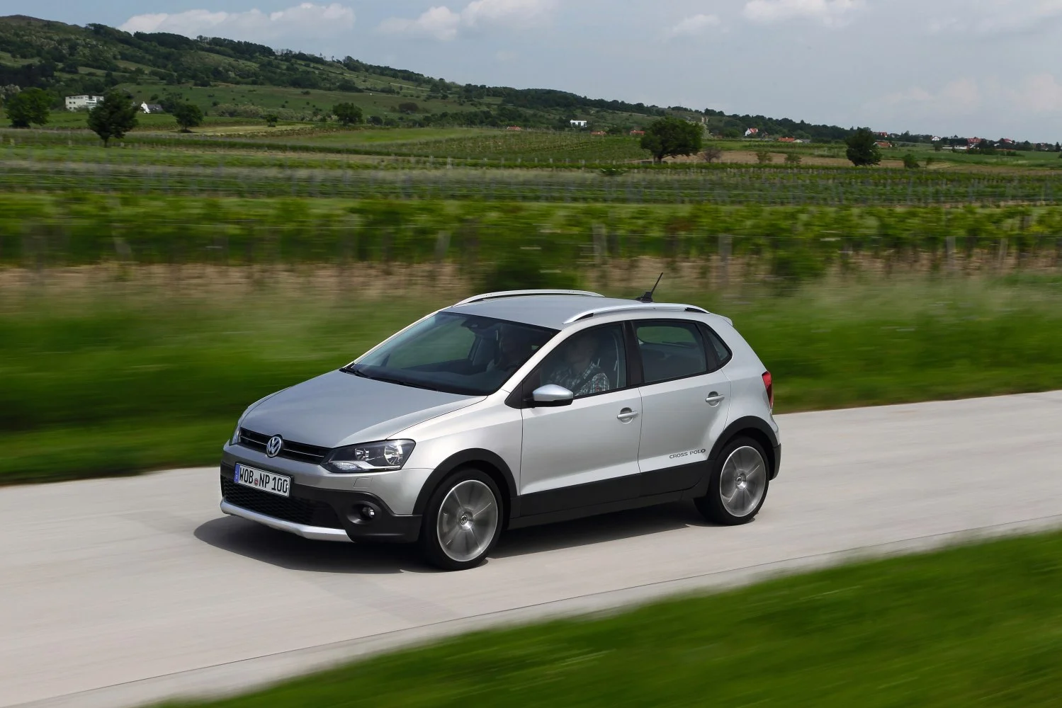 Volkswagen Polo 1.2 (70 Hp)2010 - 2013 - 1