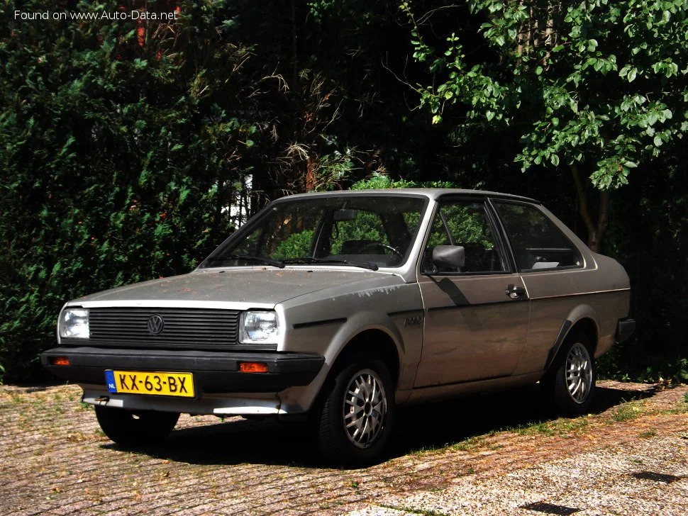 Volkswagen Polo 1.0 (40 Hp)1981 - 1985 - 1