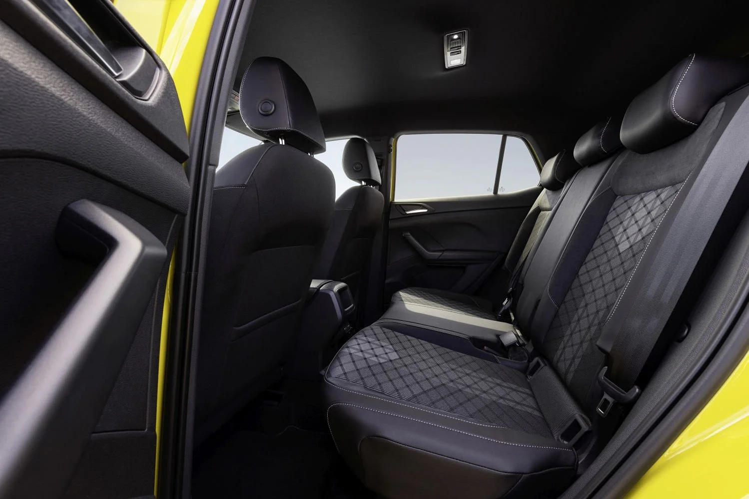 Volkswagen T-Cross 1.0 TSI (115 Hp)2023 - thumbnail 12