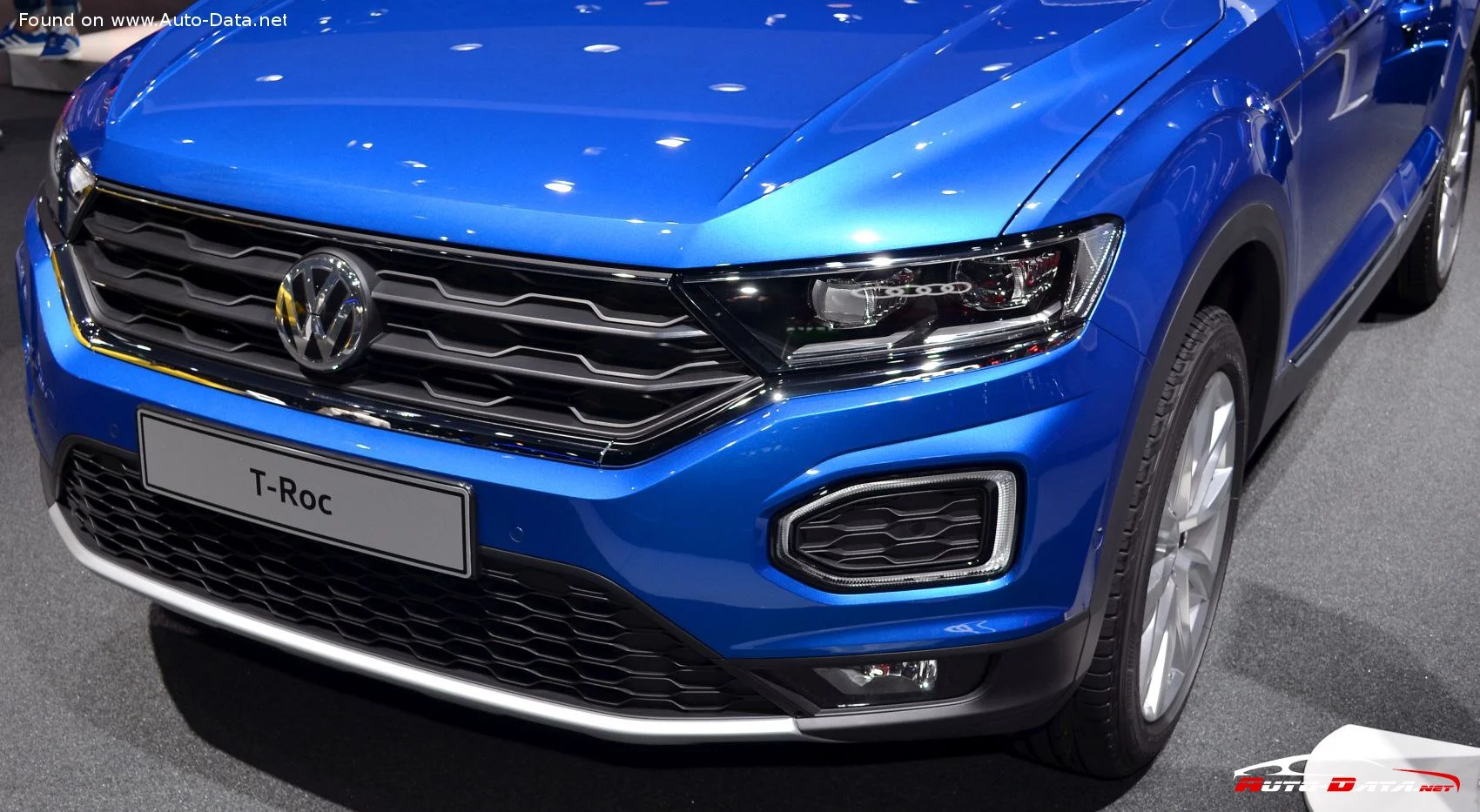 Volkswagen T-Roc 1.0 TSI (110 Hp) OPF2020 - 2021 thumbnail 4