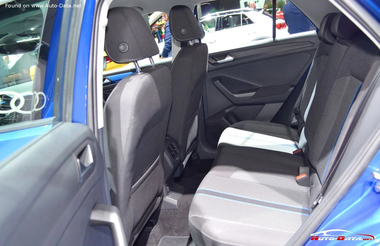 Volkswagen T-Roc 1.0 TSI (110 Hp) OPF2020 - 2021 thumbnail 8