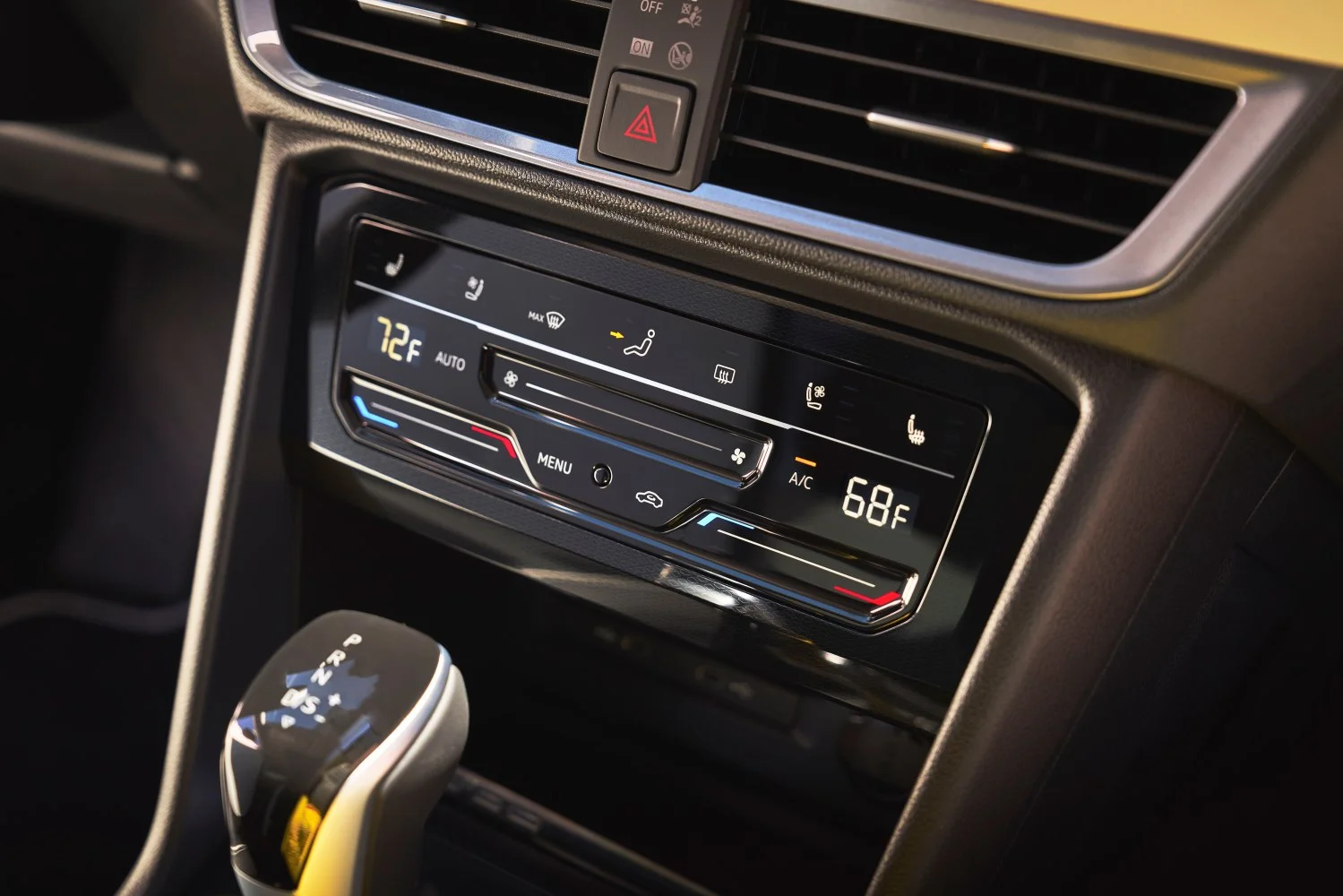Volkswagen Taos 1.4 TSI (150 Hp) Tiptronic2024 - thumbnail 11