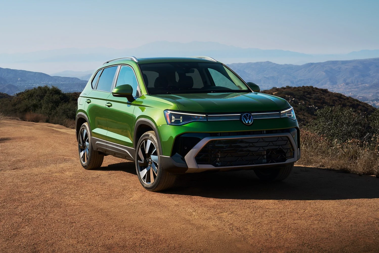 Volkswagen Taos 1.4 TSI (150 Hp) Tiptronic2024 - thumbnail 3
