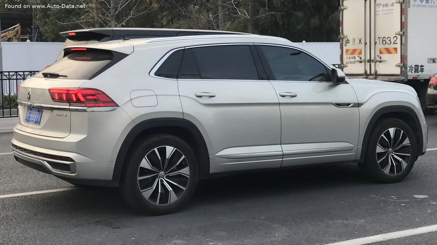 Volkswagen Teramont X 2.0T (186 Hp) DSG2019 - 2021 thumbnail 2