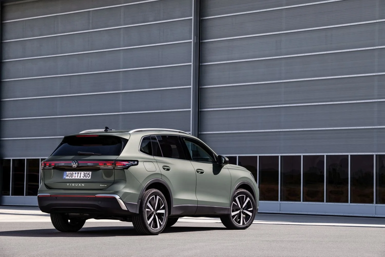 Volkswagen Tiguan 1.4 TSI (150 Hp) DSG2024 - thumbnail 3