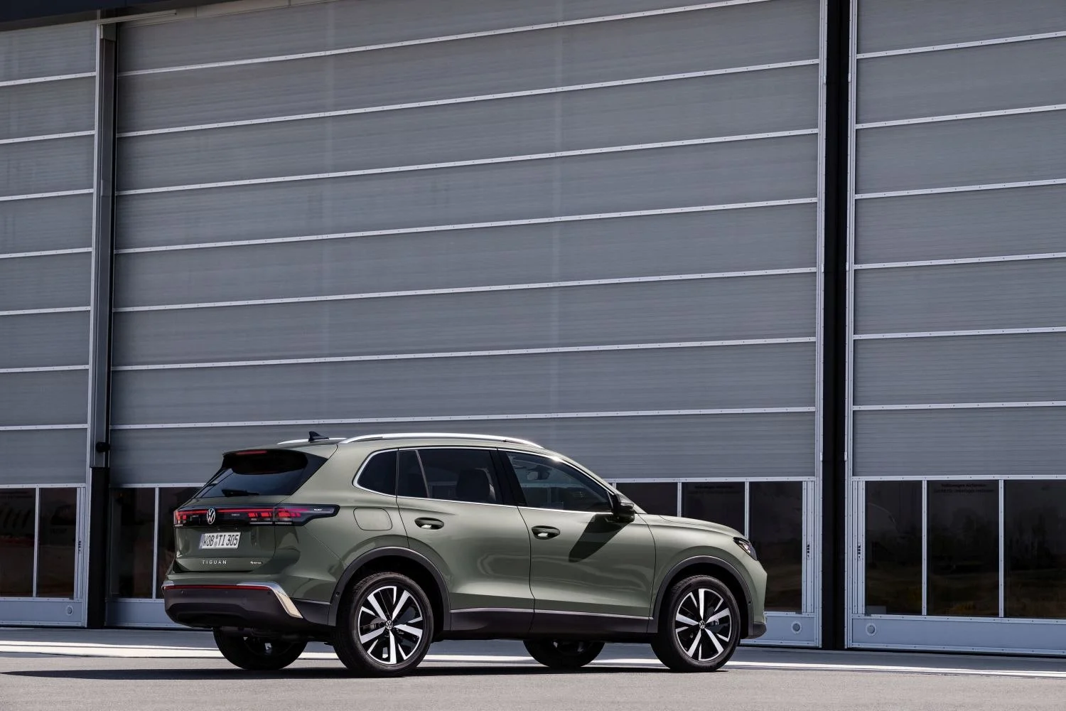 Volkswagen Tiguan 1.4 TSI (150 Hp) DSG2024 - thumbnail 4