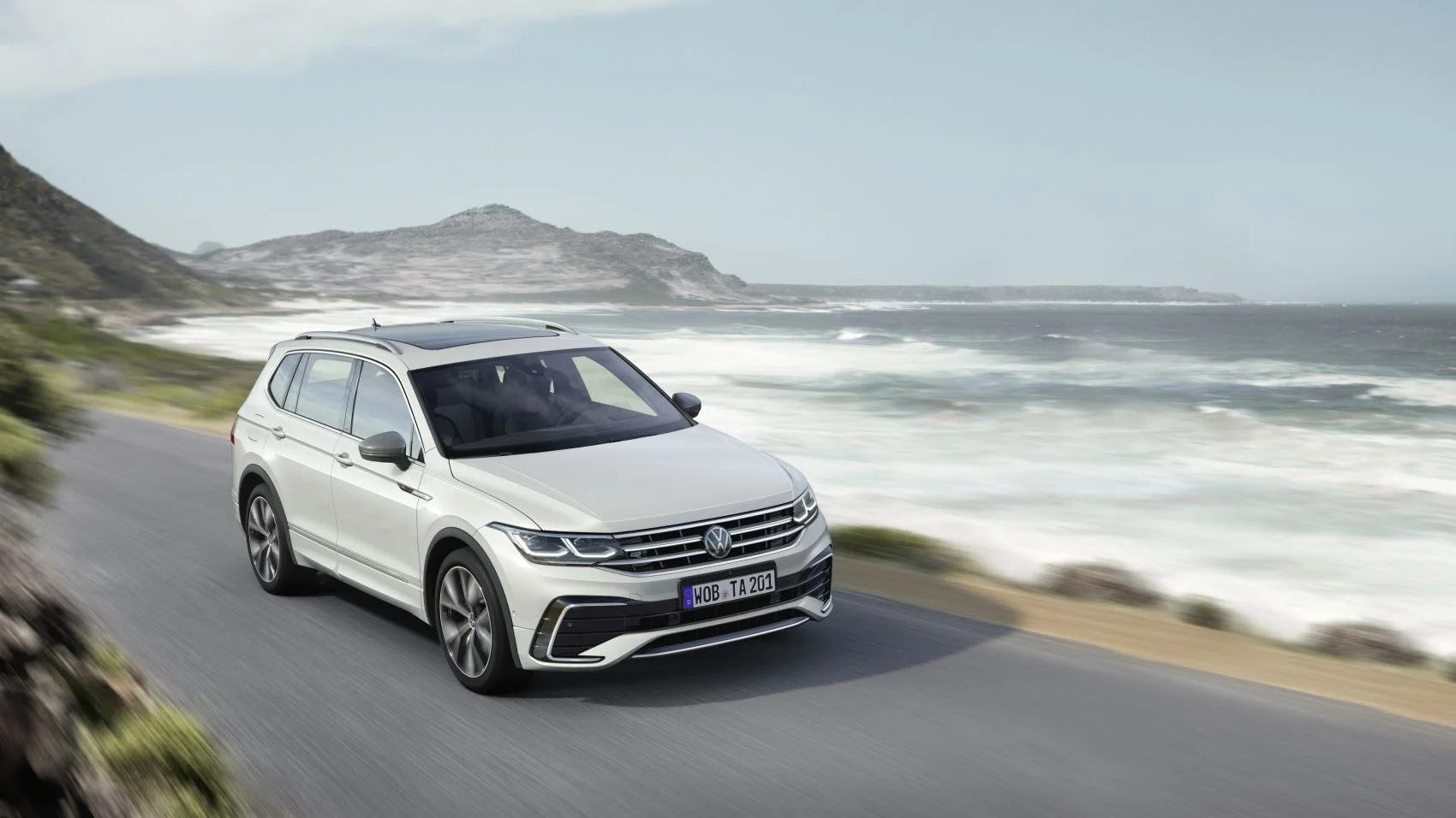 Volkswagen Tiguan 1.4 TSI (150 Hp) DSG2021 - 2024 thumbnail 3